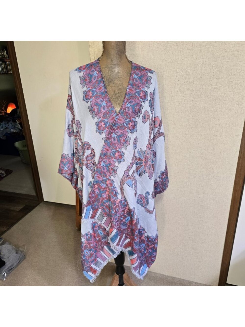 Chicos One Size Poncho Draped Blue Purple Floral Paisley Kimono Open Front